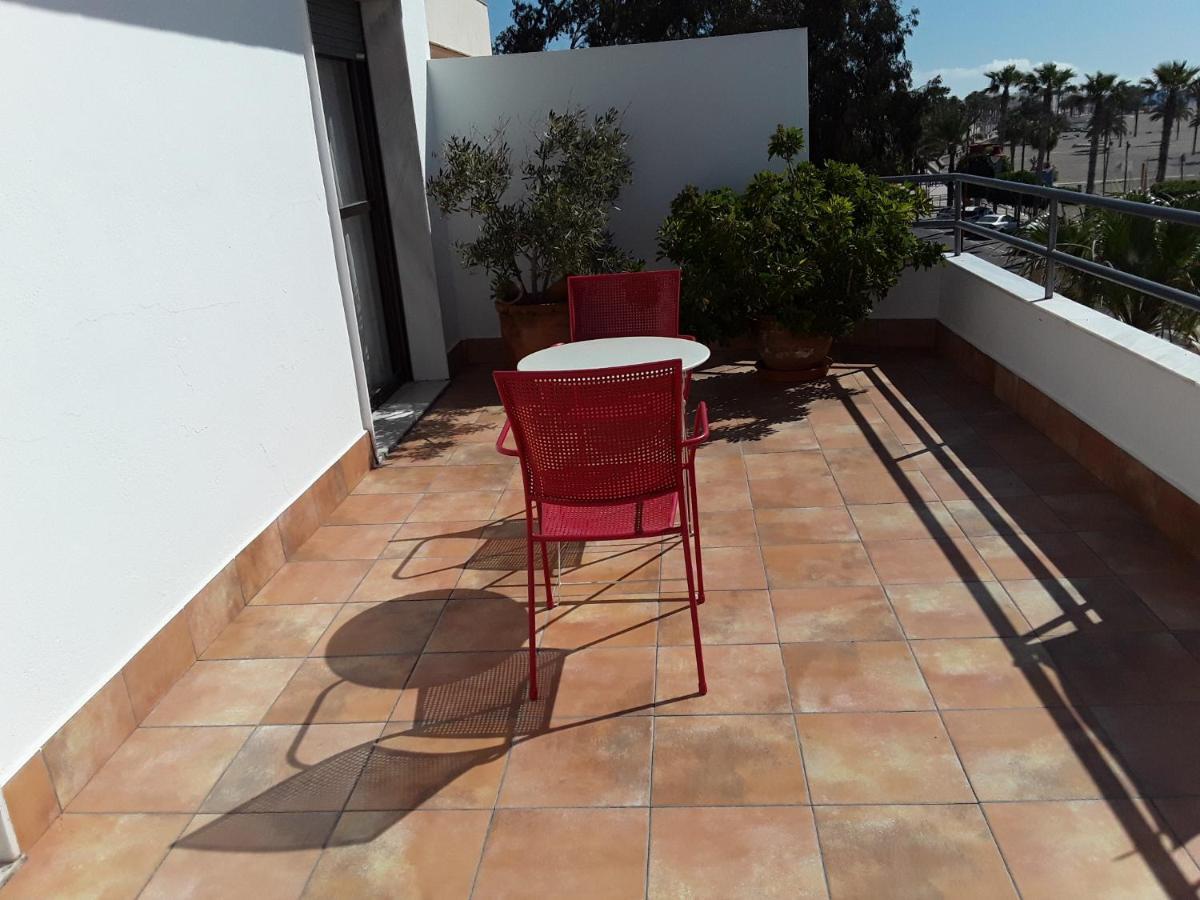 Habitaciones Hernández Carboneras Exterior foto