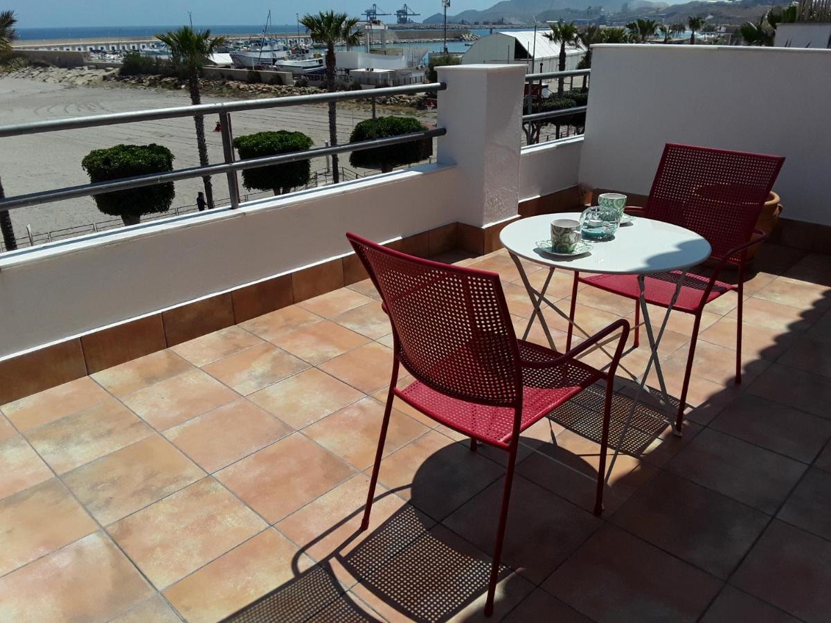 Habitaciones Hernández Carboneras Exterior foto
