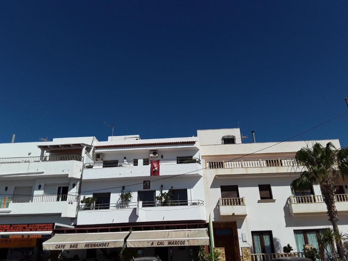 Habitaciones Hernández Carboneras Exterior foto