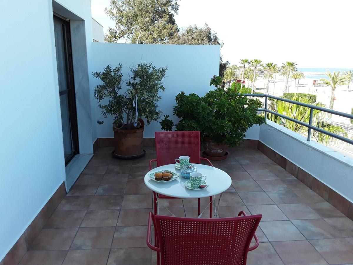 Habitaciones Hernández Carboneras Exterior foto
